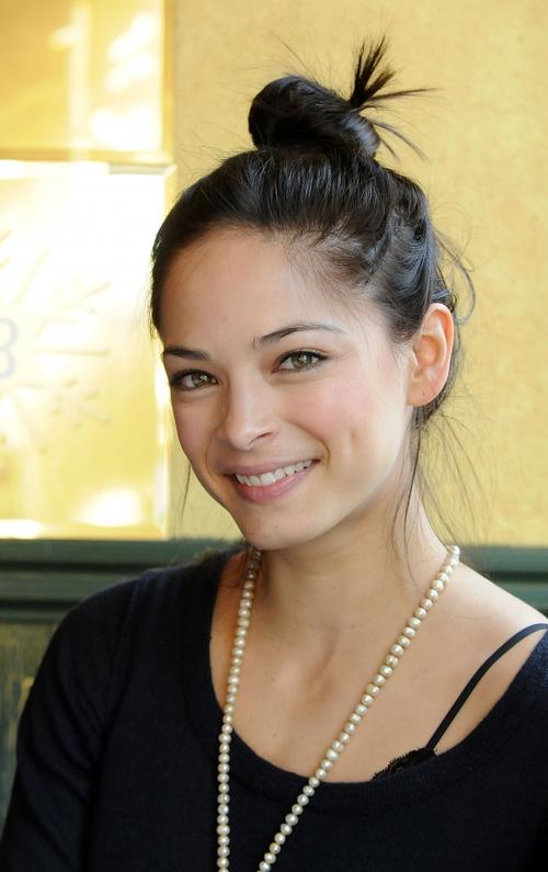 kristin kreuk-